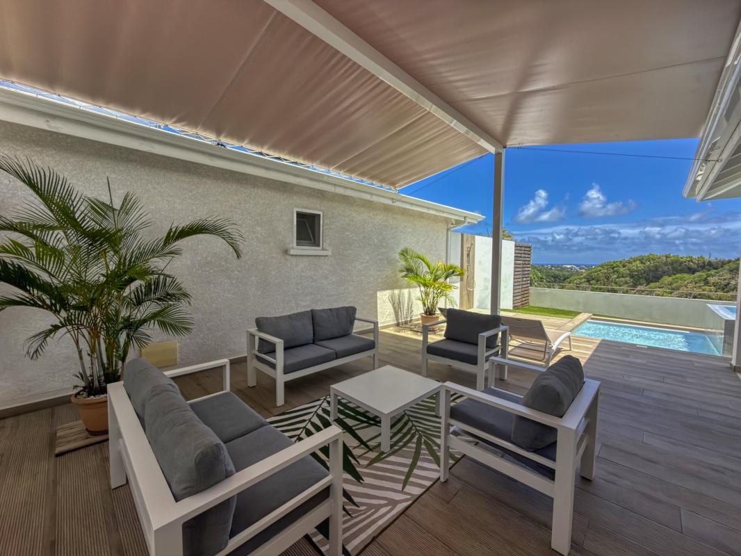 10.Location villa 2 chambres piscine vue mer Le Gosier Guadeloupe